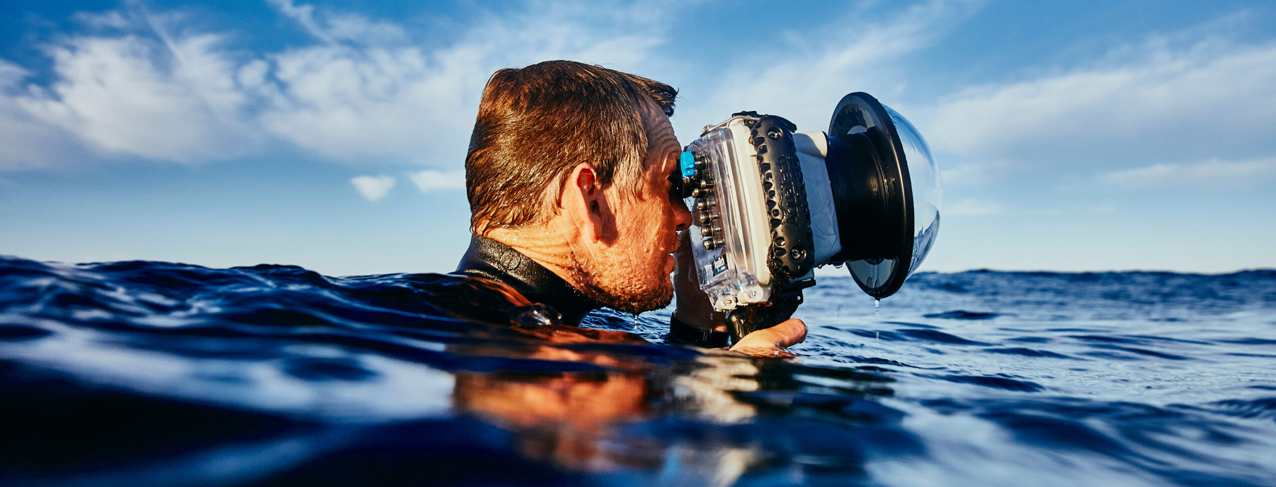 diver testing waterproof camera housing product developed by Inova Design